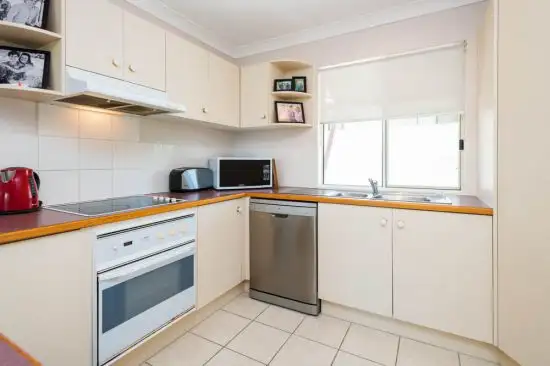 Third view of Homely townhouse listing, 6/25 View Street, Mount Gravatt East QLD 4122