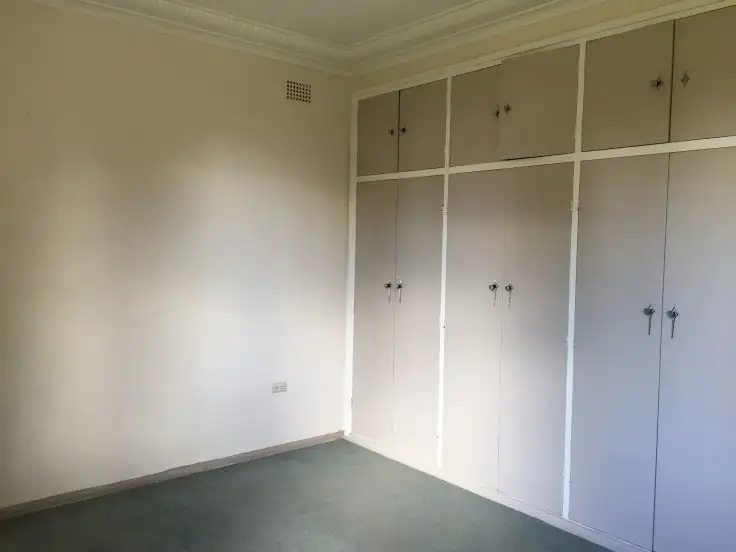 Fifth view of Homely house listing, 1 Oliver Avenue, Armidale NSW 2350