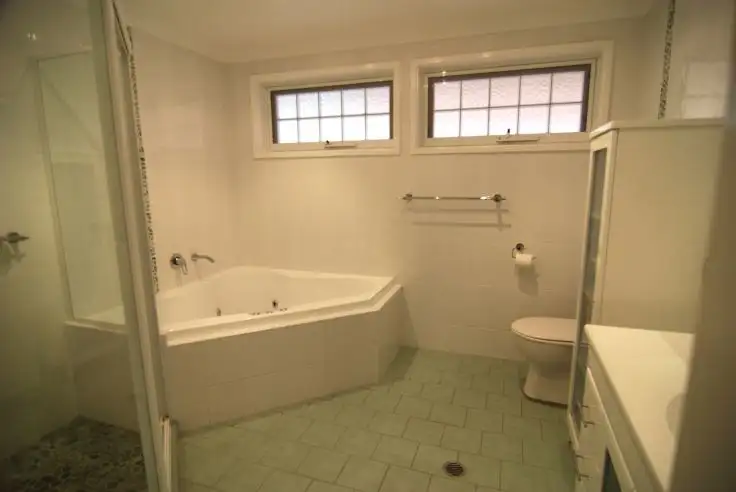 Fourth view of Homely house listing, 8 Gosse Court, St Clair NSW 2759
