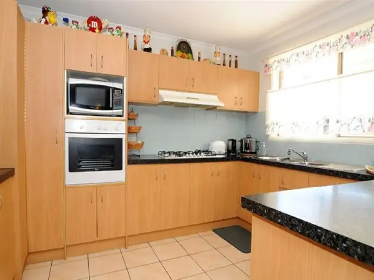 Fourth view of Homely house listing, 2 Jammon Close, Hampton Park VIC 3976