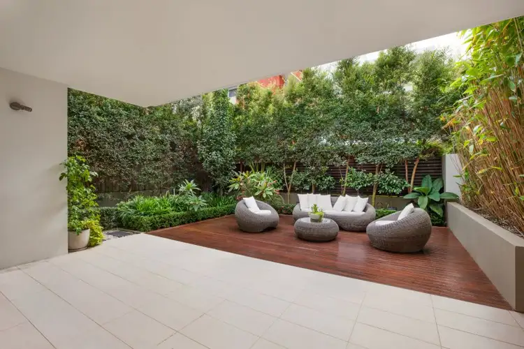 Second view of Homely unit listing, 2/32 Diamond Bay Road, Vaucluse NSW 2030