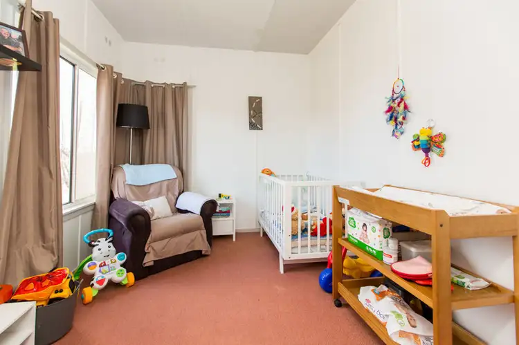 Seventh view of Homely house listing, 148 Macleay Street, Mount Austin NSW 2650