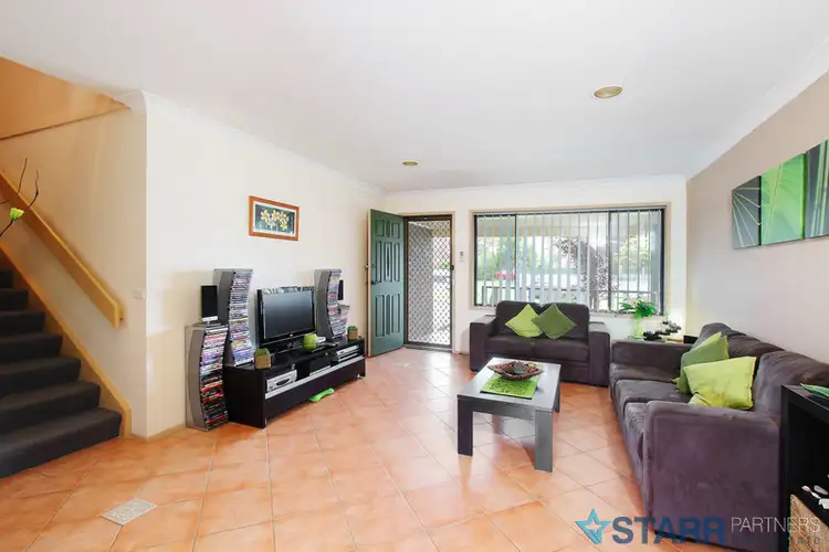 18/1 Noela Place, Oxley Park NSW 2760