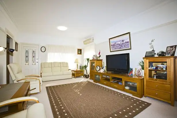 Third view of Homely house listing, 2/9 Darling Street, Hamilton South NSW 2303