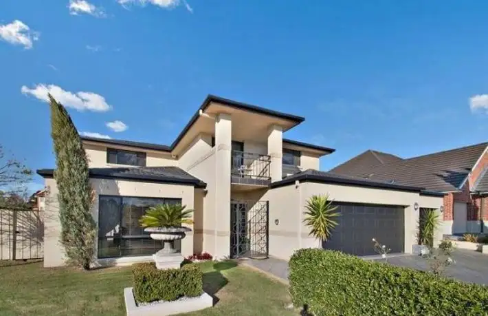 10 Emlyn Place, Beaumont Hills NSW 2155