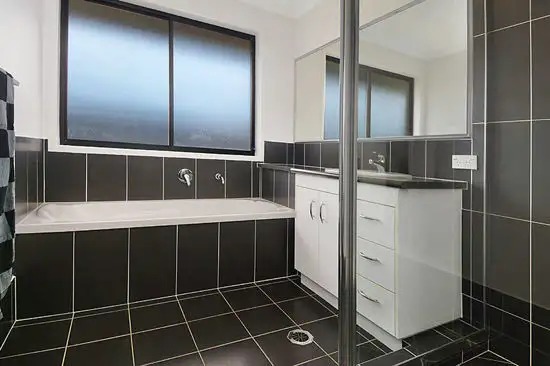 Sixth view of Homely house listing, 10 MADELIN COURT, Thorneside QLD 4158