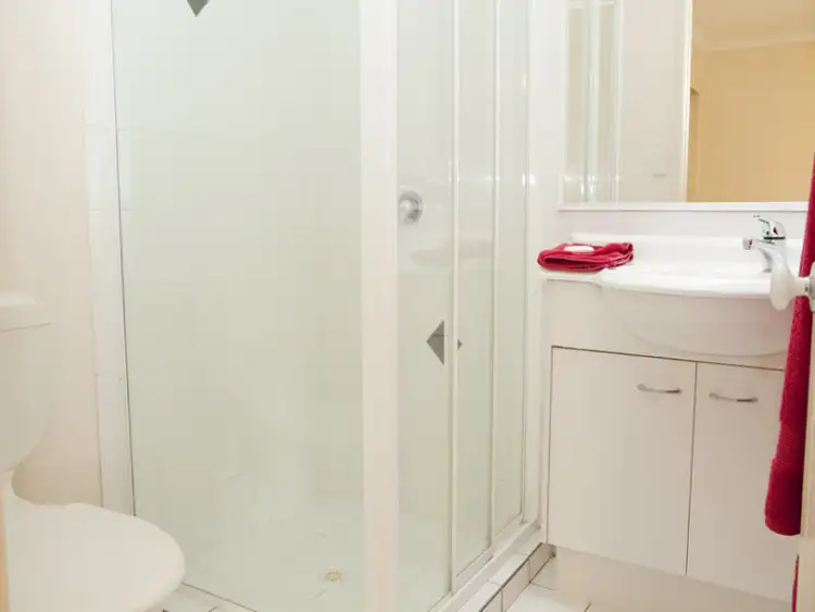 Seventh view of Homely unit listing, 8/121 Ekibin Road, Annerley QLD 4103