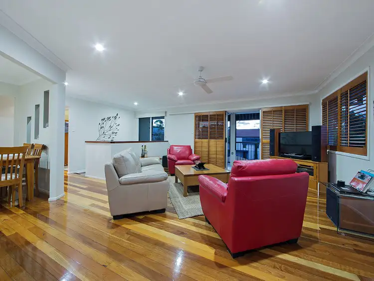 Second view of Homely house listing, 101 Picton Parade, Wynnum QLD 4178