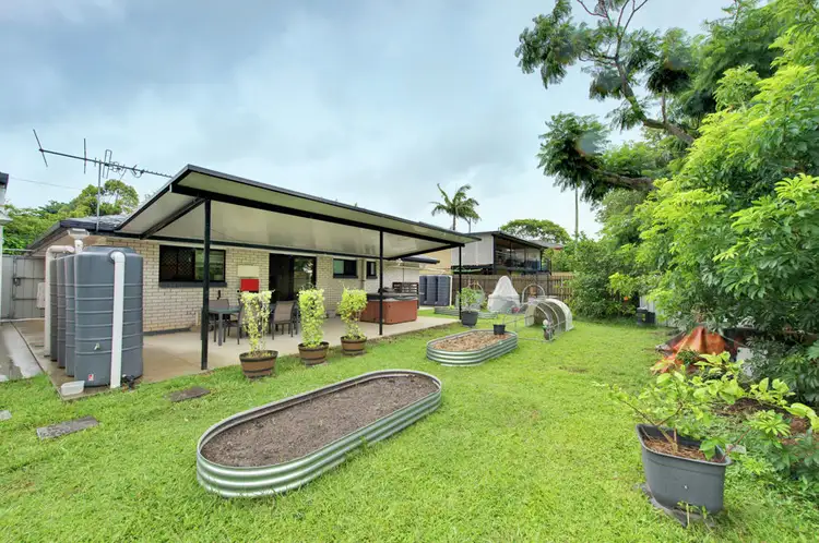 Third view of Homely house listing, 6 Hampton Court, Birkdale QLD 4159