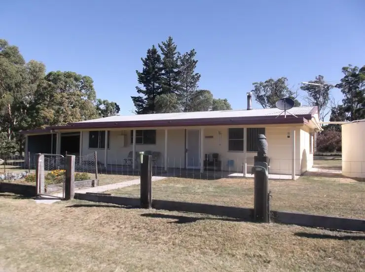 25 Mount Hutton Road, Greenlands QLD 4380