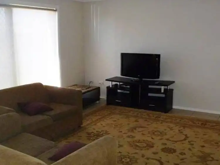 Fifth view of Homely unit listing, 1/11 Sambar Court, Kearneys Spring QLD 4350