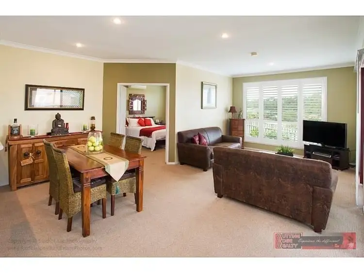 14A Bonin Close, Pacific Pines QLD 4211