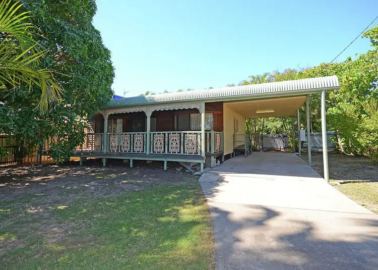 17B Hibiscus Street, Urangan QLD 4655