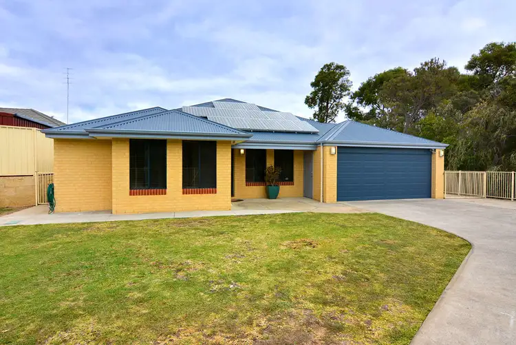 3 Barclay Place, Australind WA 6233
