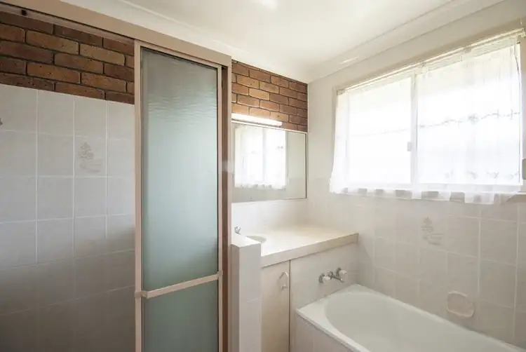 Seventh view of Homely unit listing, 1/18 Horrocks Crescent, Kearneys Spring QLD 4350