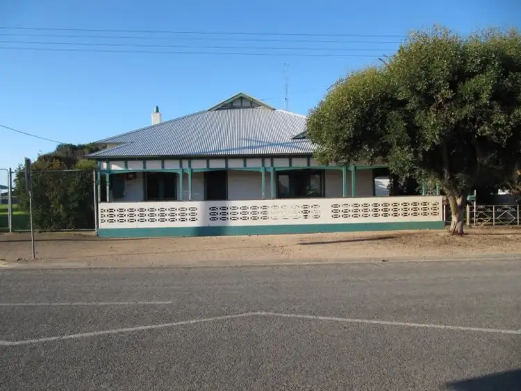 25 Bagot St, Wallaroo SA 5556