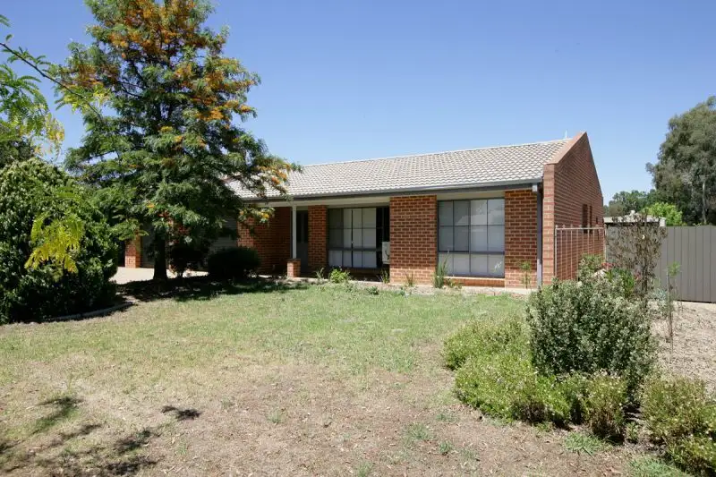 Main view of Homely unit listing, 1/21 Elanora Place, Wagga Wagga NSW 2650