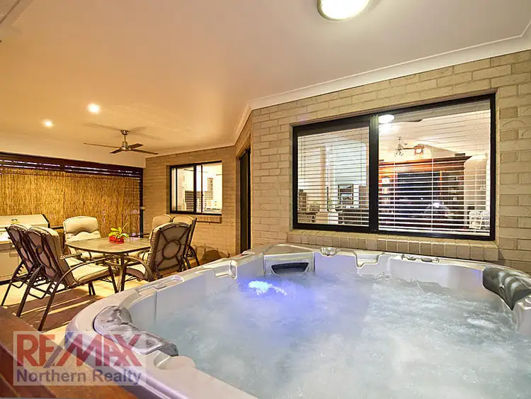 Fourth view of Homely house listing, 10 Bangalow Pl, Albany Creek QLD 4035