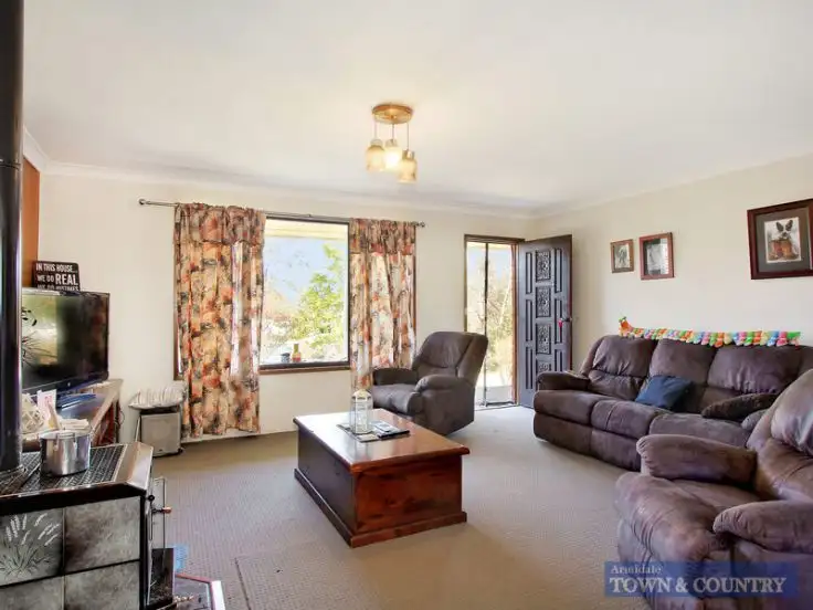 Fifth view of Homely house listing, 8 Hawthorne, Armidale NSW 2350
