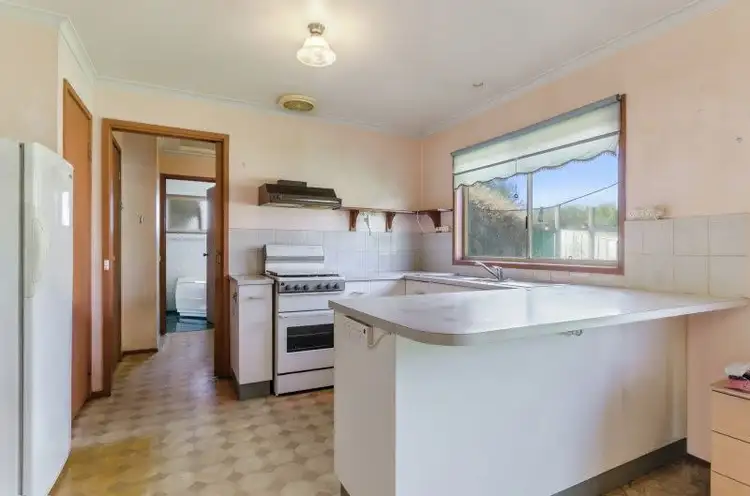 Fourth view of Homely house listing, 15 Beal Court, Winchelsea VIC 3241