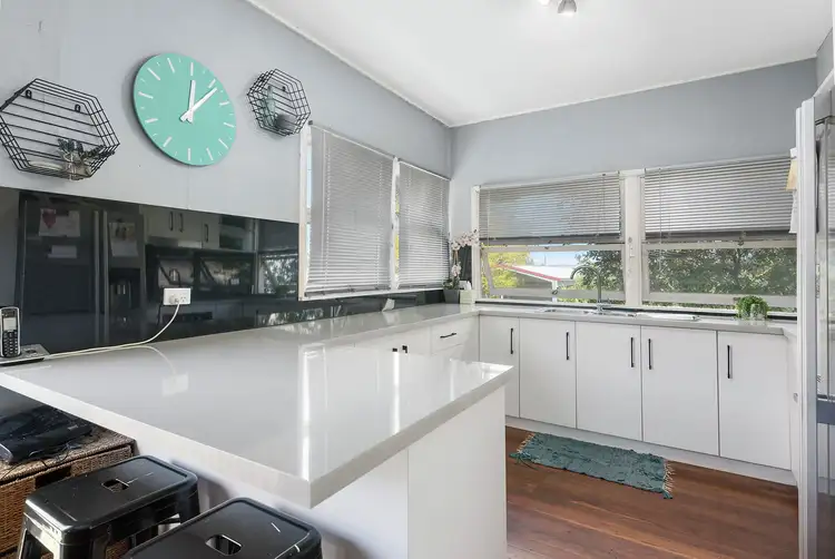 39 King Street, Goombungee QLD 4354