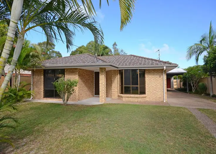 20 Ross Street, Burrum Heads QLD 4659