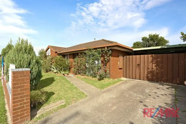 29 Pinnacle Way, Hampton Park VIC 3976