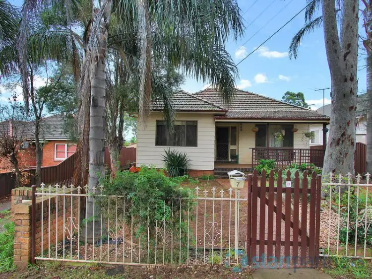 7 Princes Street, Guildford NSW 2161
