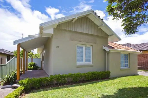 30 Newcastle Street, Hamilton North NSW 2292