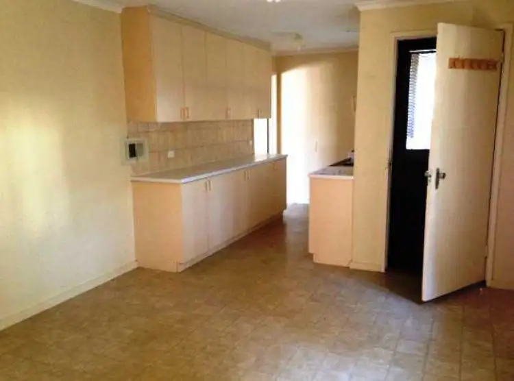 Second view of Homely house listing, 18 Willow Grove, Wendouree VIC 3355