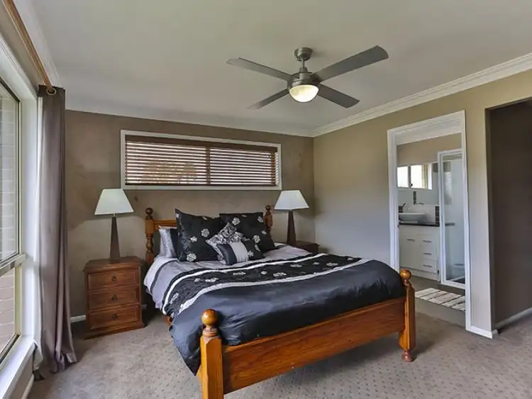 Sixth view of Homely house listing, 3 Schaefer Court, Westbrook QLD 4350