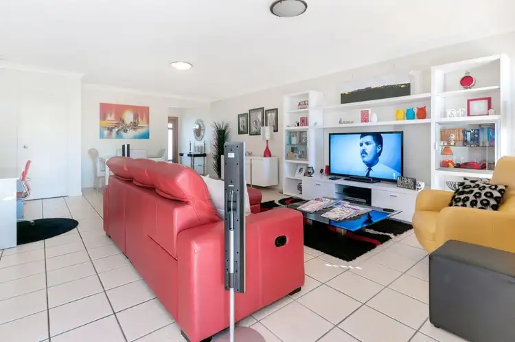 Third view of Homely unit listing, 2/5 Central Avenue, Mount Ommaney QLD 4074