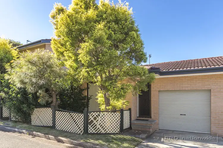 2/574 Glebe Road, Adamstown NSW 2289
