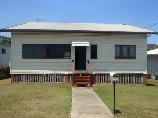 3 Minchinton Street, Caloundra QLD 4551