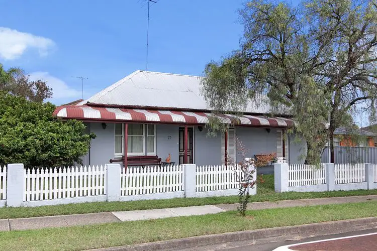 17 Lancelot Street, Blacktown NSW 2148