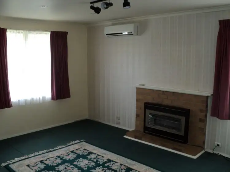 Sixth view of Homely house listing, 16 White Avenue, Hamilton VIC 3300