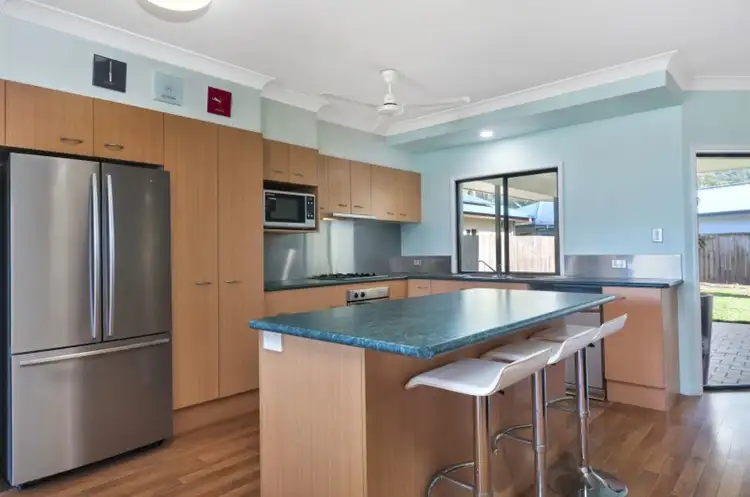 Fourth view of Homely house listing, 2 Illowra Court, Caravonica QLD 4878