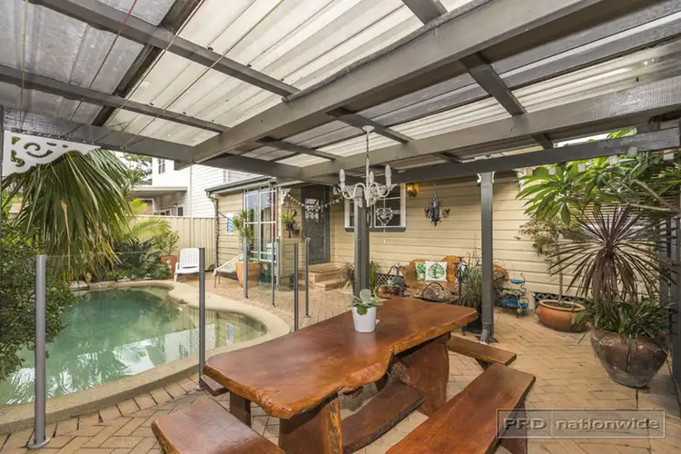 237 Beaumont Street, Hamilton South NSW 2303