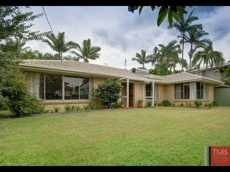 22 Burrell St, Clayfield QLD 4011