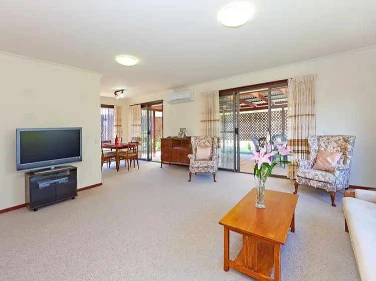 Main view of Homely house listing, 10 Mannersley St, Carindale QLD 4152