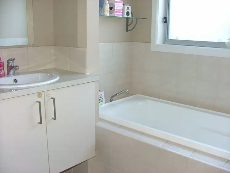 Fifth view of Homely house listing, 9 Henry Moss, Murray Bridge SA 5253