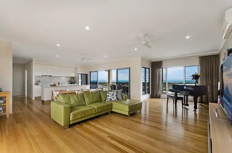 Sixth view of Homely house listing, 7 Cashell Crescent, Bushland Beach QLD 4818