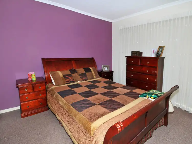 Seventh view of Homely house listing, 2/11 Malmsbury Drive, Meadow Heights VIC 3048