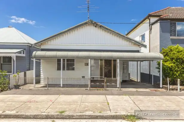 83 Northumberland Street, Maryville NSW 2293