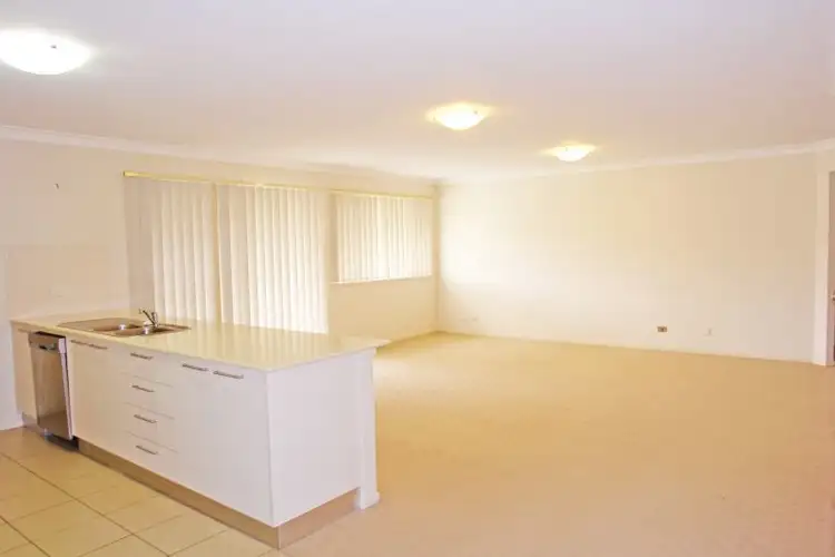Sixth view of Homely house listing, 33 Highberry Street, Woongarrah NSW 2259