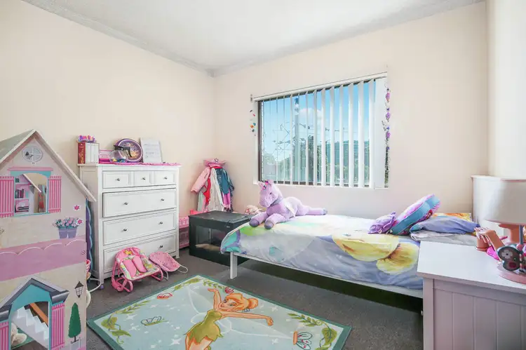 Fifth view of Homely unit listing, 4/5A Fairlight Avenue, Fairfield NSW 2165