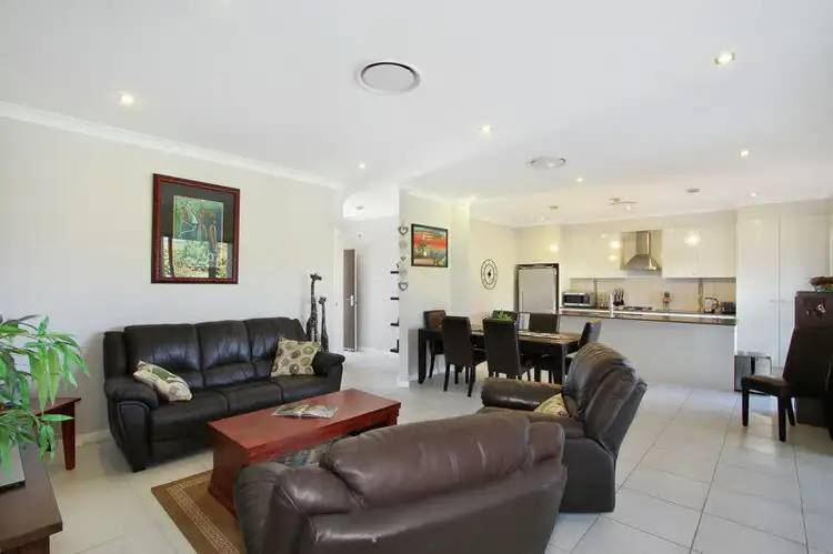 Second view of Homely house listing, 3 Verdelho Drive, Tamworth NSW 2340