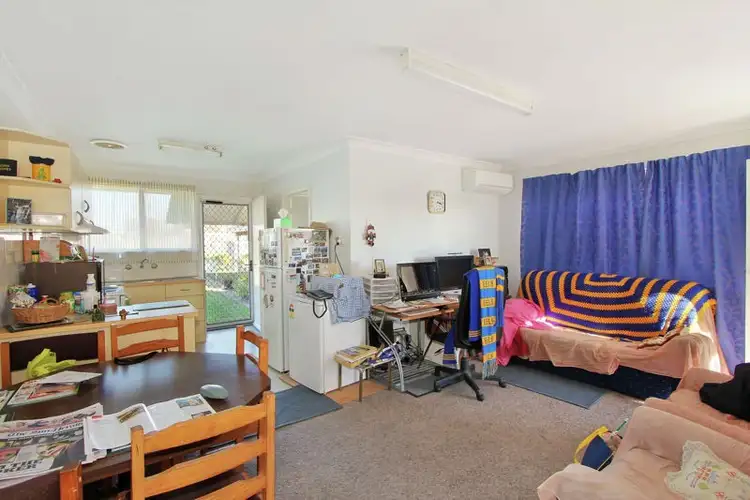 Fifth view of Homely house listing, 1-2/5 Yarmouth Parade, Tamworth NSW 2340