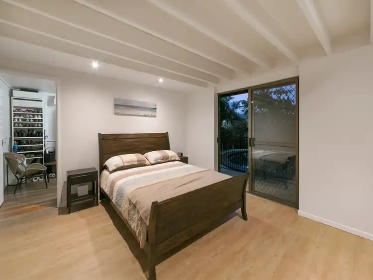 Sixth view of Homely house listing, 10 Tinbeerwah Place, Chapel Hill QLD 4069