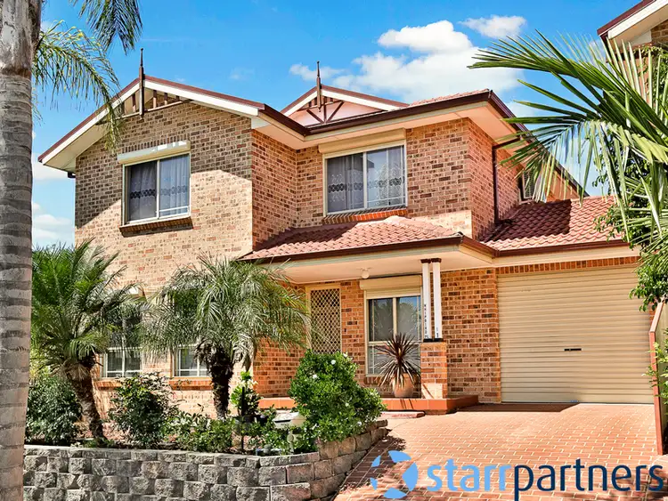 1-1 Whipbird Place, Green Valley NSW 2168